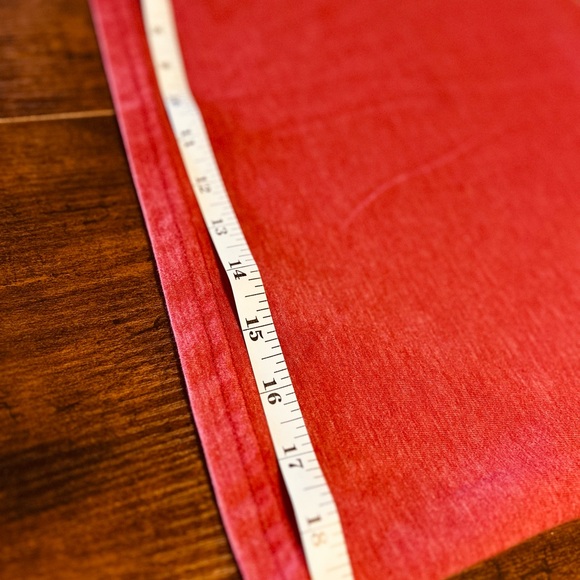 Graphic Smokey Row Coffee Co Deep Red T-Shirt - Picture 4 of 4